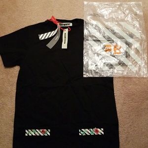 Off-White T-Shirt men